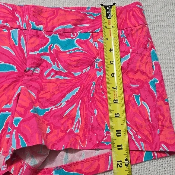 Lilly Pulitzer shorts size 8 pink blue EUC - Picture 6 of 10